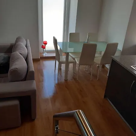 Moradia Dos Castelos, Casa 10 Pessoas Holiday home *