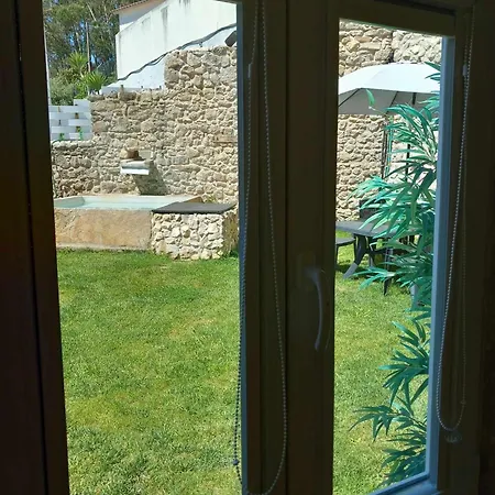 Moradia Dos Castelos, Casa 10 Pessoas Holiday home Ourem