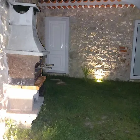 Moradia Dos Castelos, Casa 10 Pessoas Holiday home