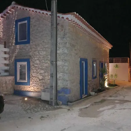 Moradia Dos Castelos, Casa 10 Pessoas Holiday home *